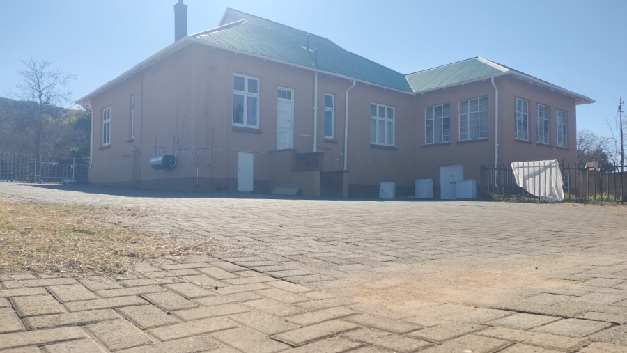 5 Bedroom Property for Sale in Navalsig Free State